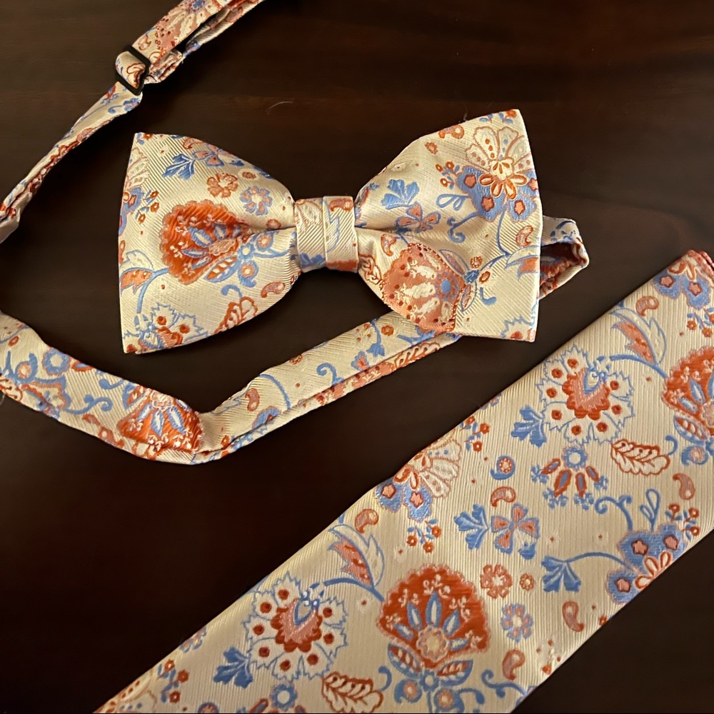 Dubal Bros Bow tie and pocket square. Great condition.